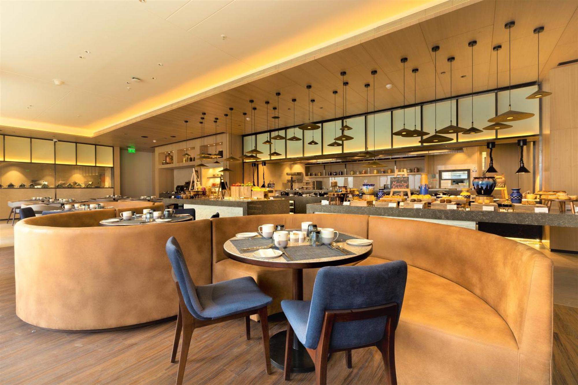 Courtyard By Marriott فَدودارا المظهر الخارجي الصورة